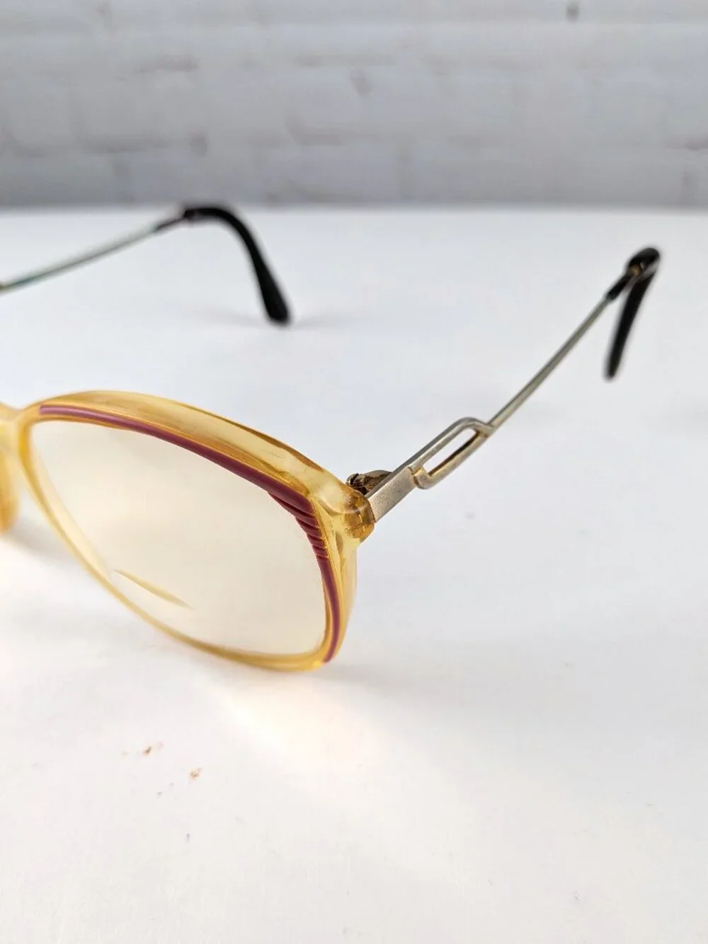 Vintage 80s/90s Women's Bifocal Glasses w/ Pink Accent